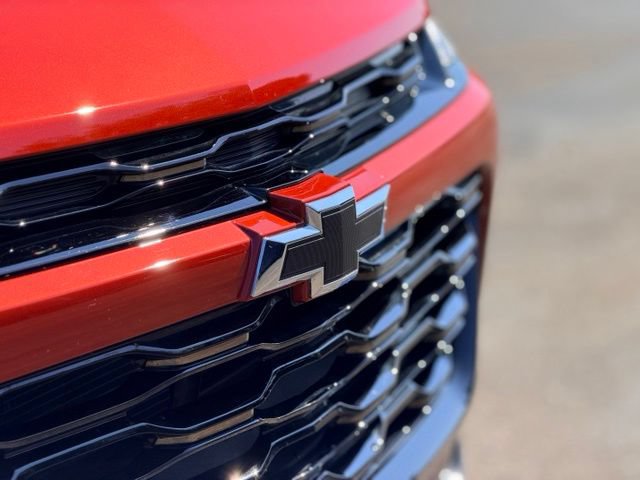 Used 2024 Chevrolet Trax ACTIV w/ Sunroof Package FWD image 29