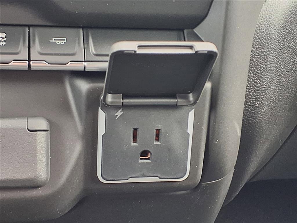 New 2026 Chevrolet Silverado 1500 Custom w/ Turbomax Blackout Package image 17