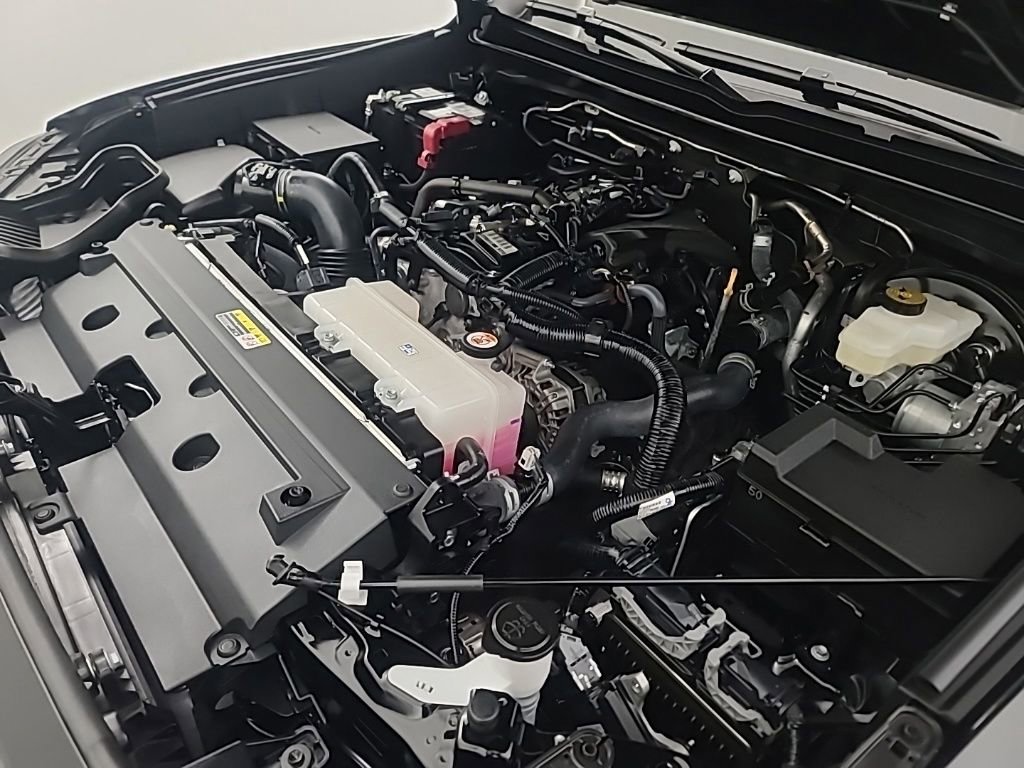 Used 2025 Toyota Tacoma TRD Off-Road image 39