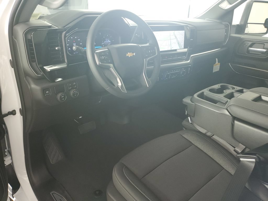 New 2026 Chevrolet Silverado 3500 LT w/ Convenience Package RWD image 15