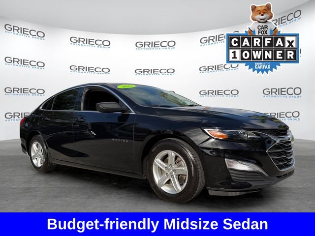 Used 2022 Chevrolet Malibu LS FWD image 1