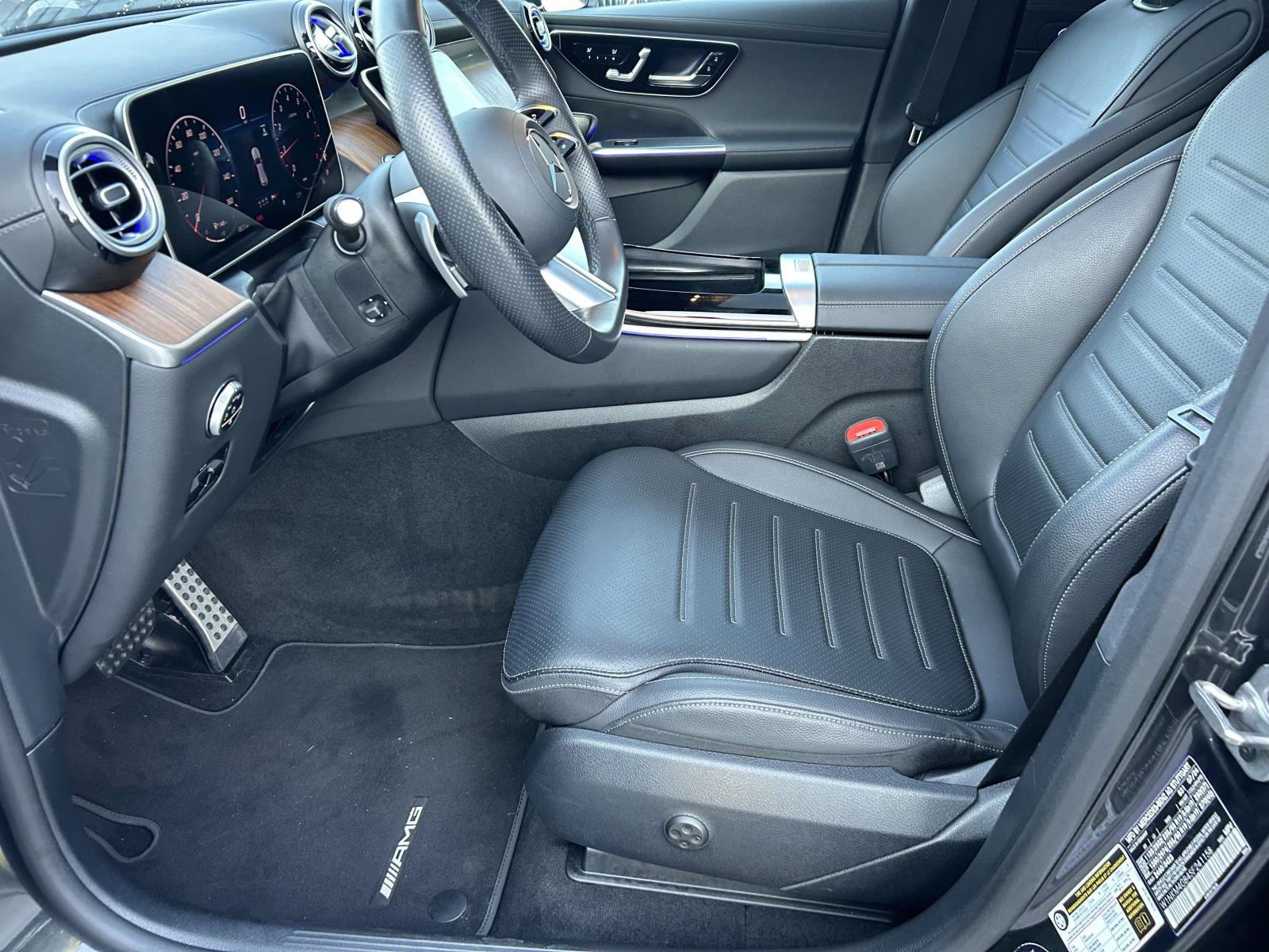 Certified 2025 Mercedes-Benz GLC 300 image 22