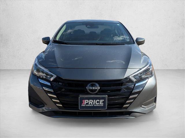 Used 2025 Nissan Versa SV FWD video 2