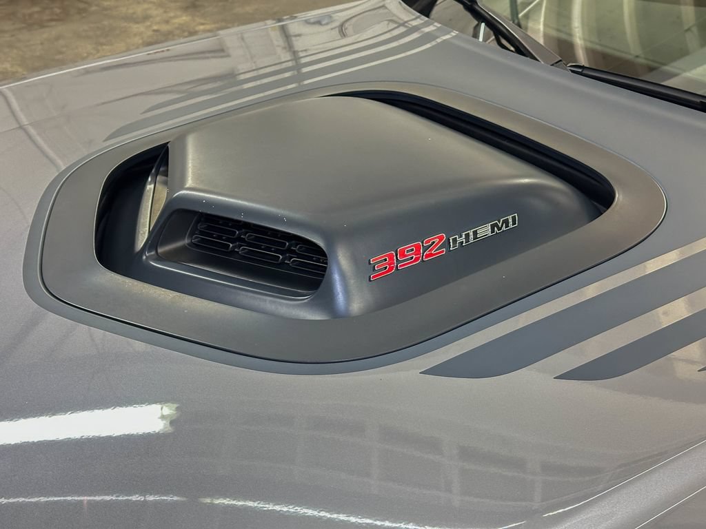 Used 2016 Dodge Challenger R/T Scat Pack RWD image 17