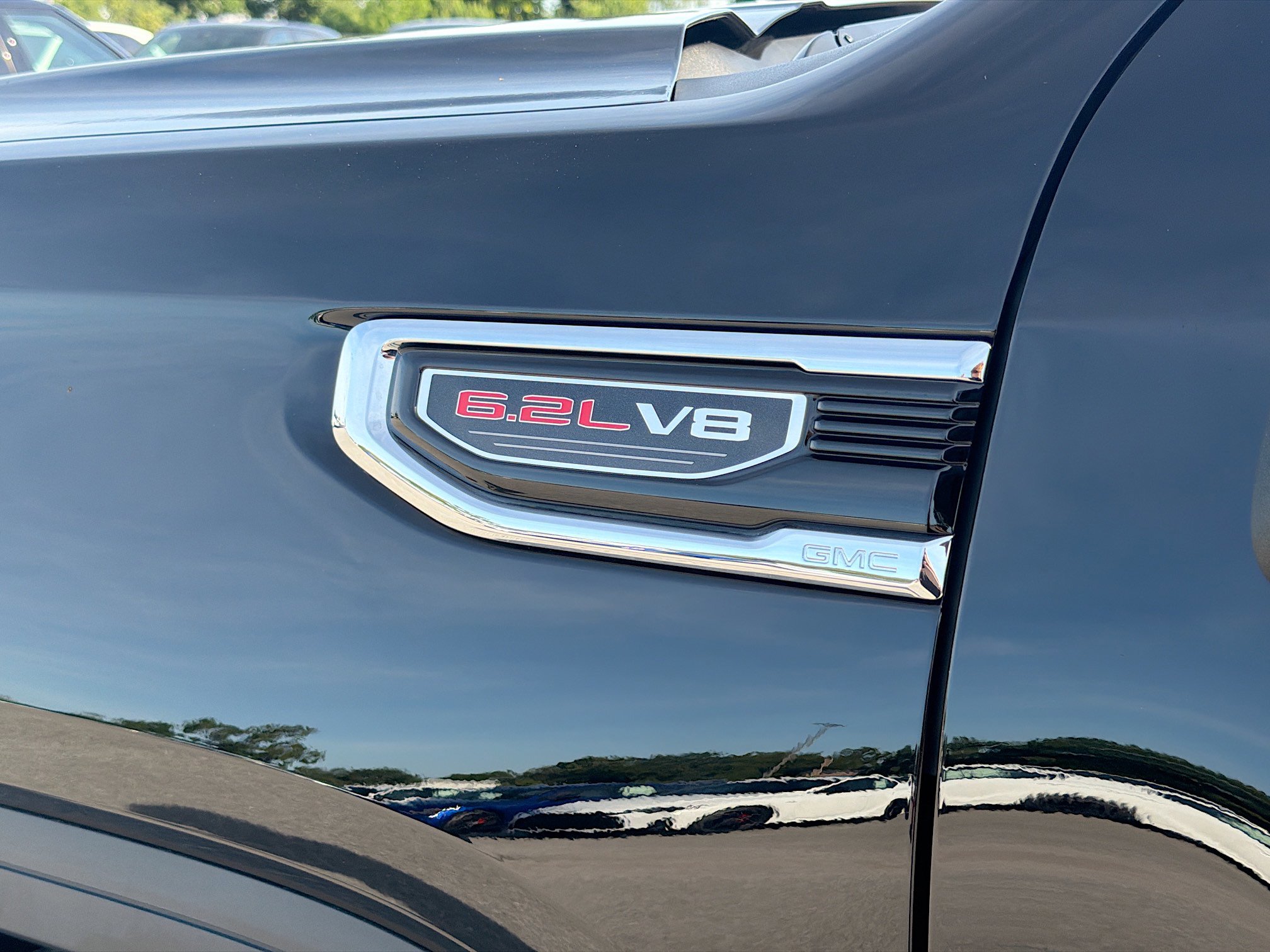 Used 2024 GMC Sierra 1500 Denali w/ Denali Reserve Package AWD/4WD image 11