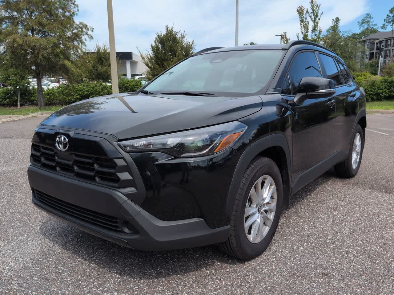 Certified 2026 Toyota Corolla Cross LE FWD image 2