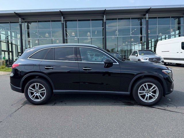 Used 2023 Mercedes-Benz GLC 300 4MATIC image 8