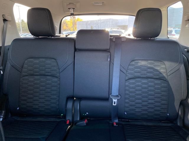 New 2025 Nissan Pathfinder SV w/ Black Appearance Package image 11