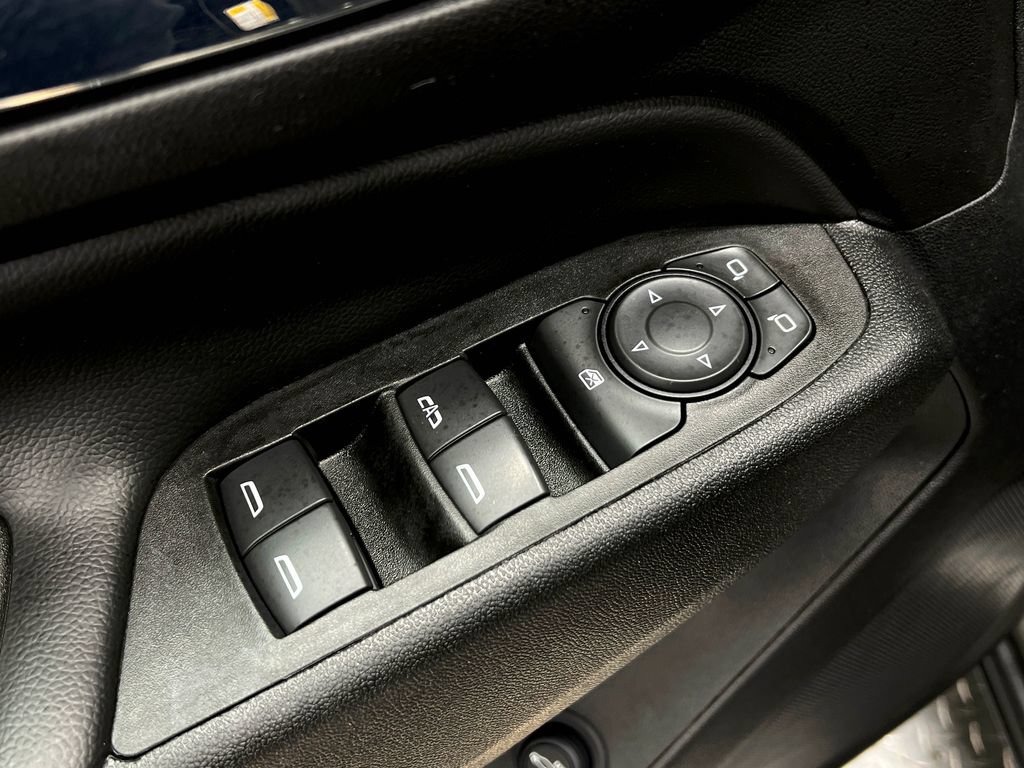 Used 2022 Chevrolet Equinox LT FWD image 15