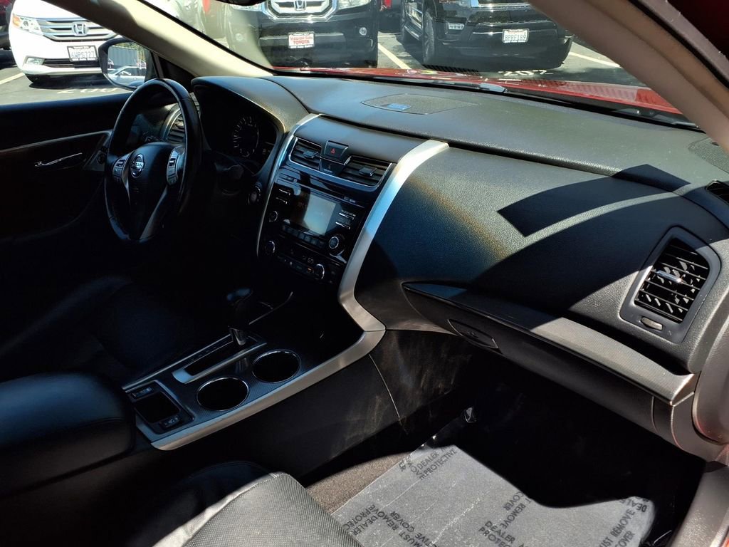 Used 2013 Nissan Altima 2.5 SL FWD image 24