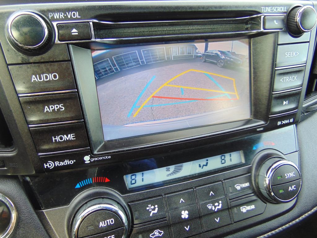 Used 2018 Toyota RAV4 XLE w/ Plus Extra Value Package image 19