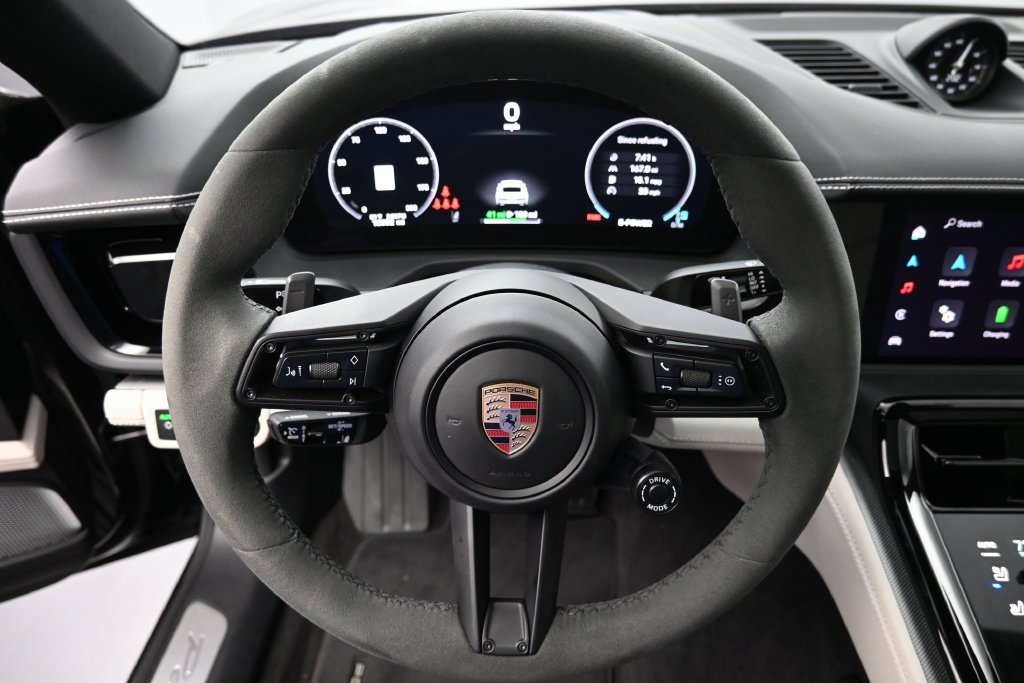 Certified 2025 Porsche Panamera 4S AWD/4WD image 10