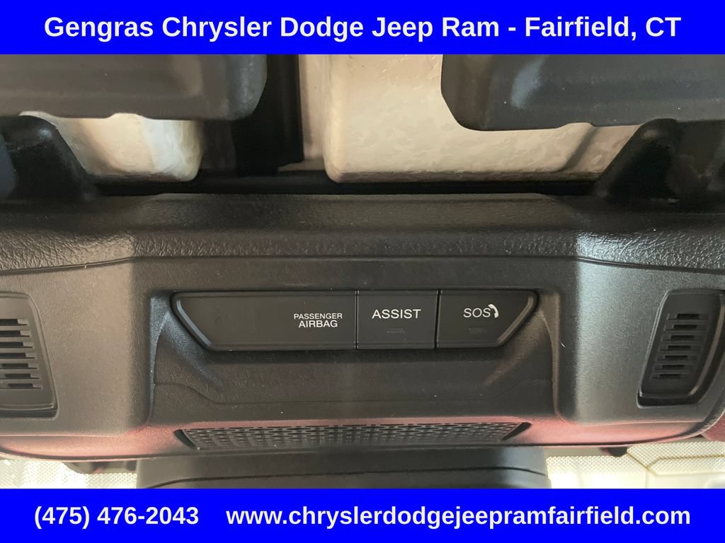 Used 2024 Jeep Wrangler Unlimited w/ Convenience Group AWD/4WD image 52