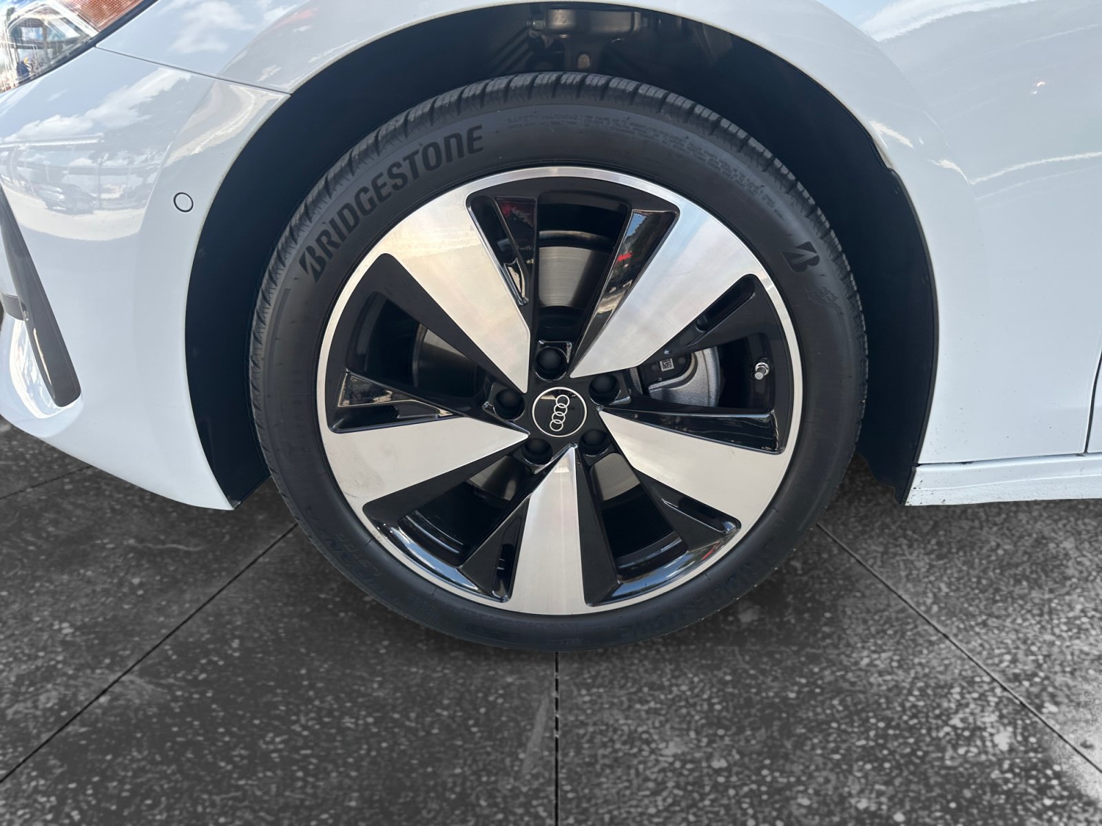 Used 2025 Audi A5 2.0T Premium Plus AWD/4WD image 9