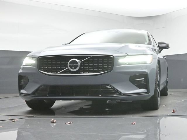 Used 2024 Volvo S60 B5 Ultimate image 38