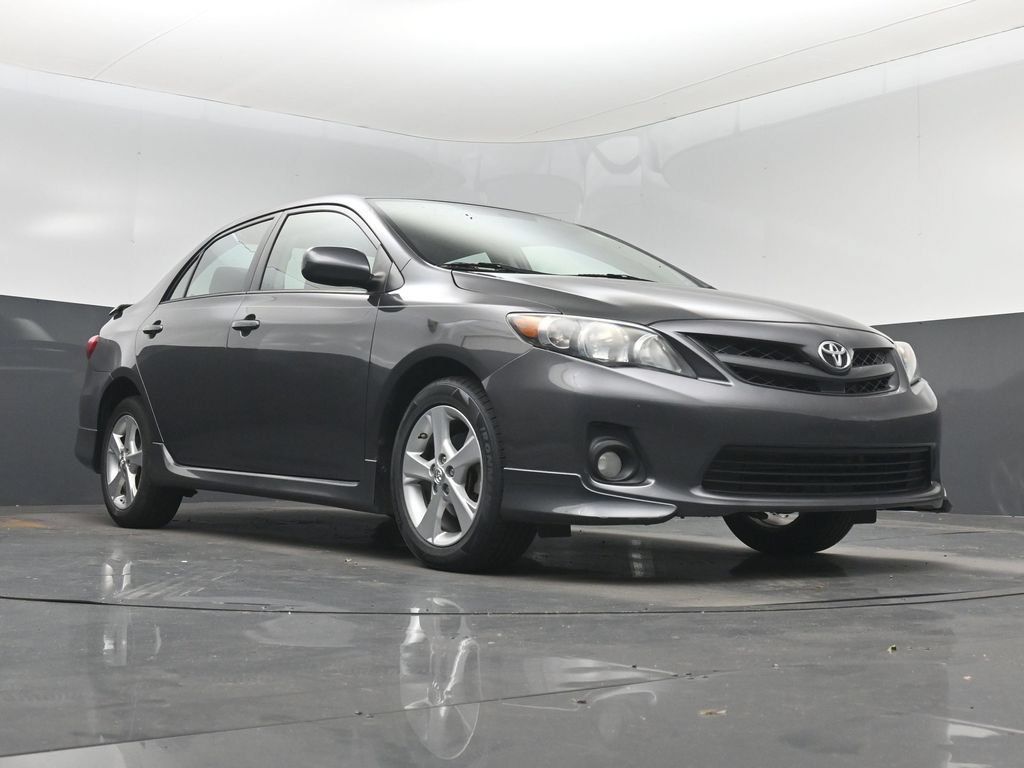 Used 2012 Toyota Corolla S FWD image 32