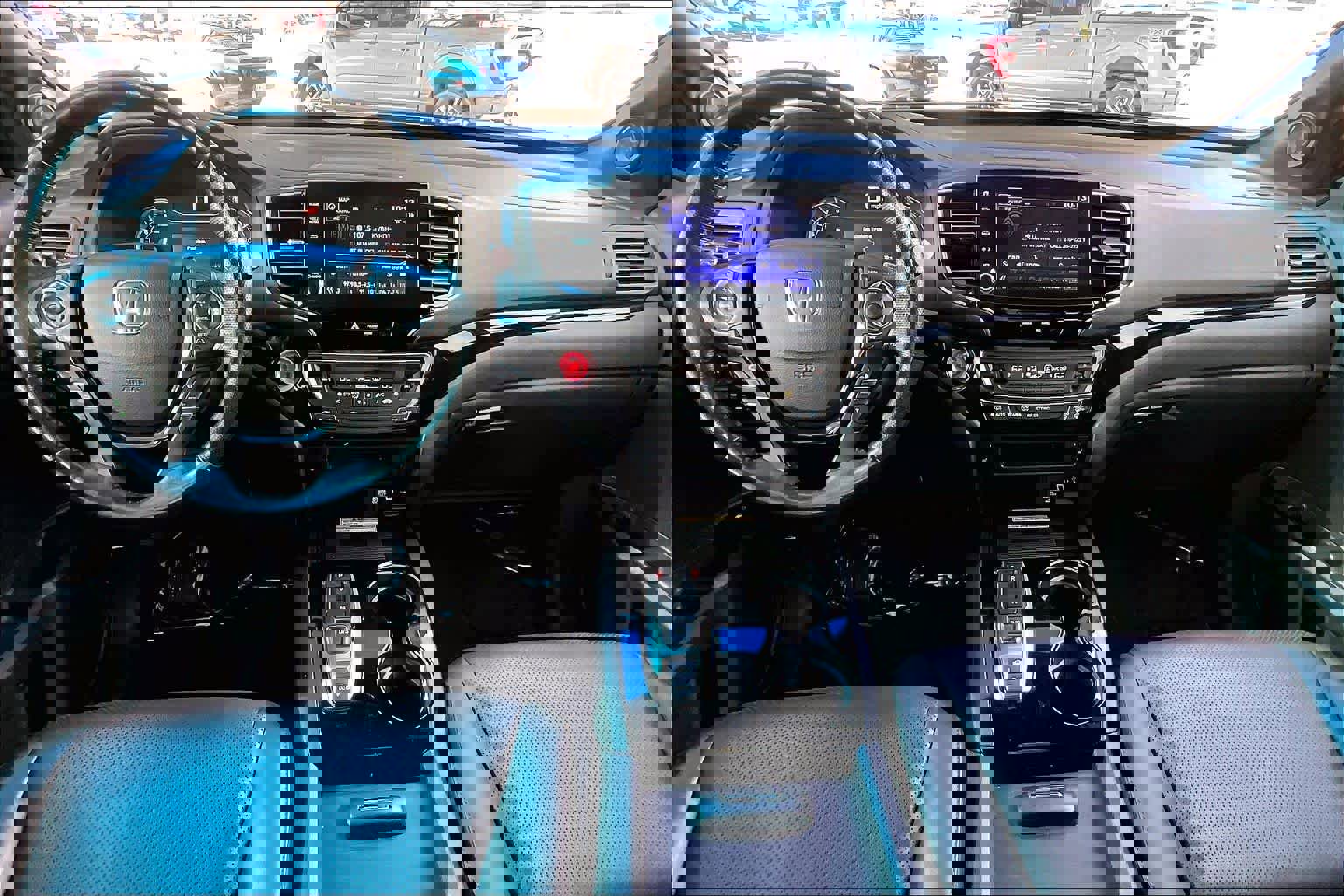 Used 2021 Honda Ridgeline Black Edition image 16