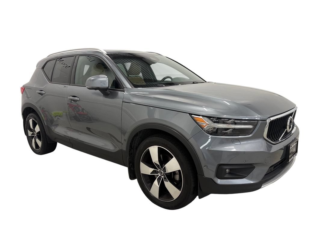 Used 2019 Volvo XC40 T5 Momentum AWD/4WD image 3