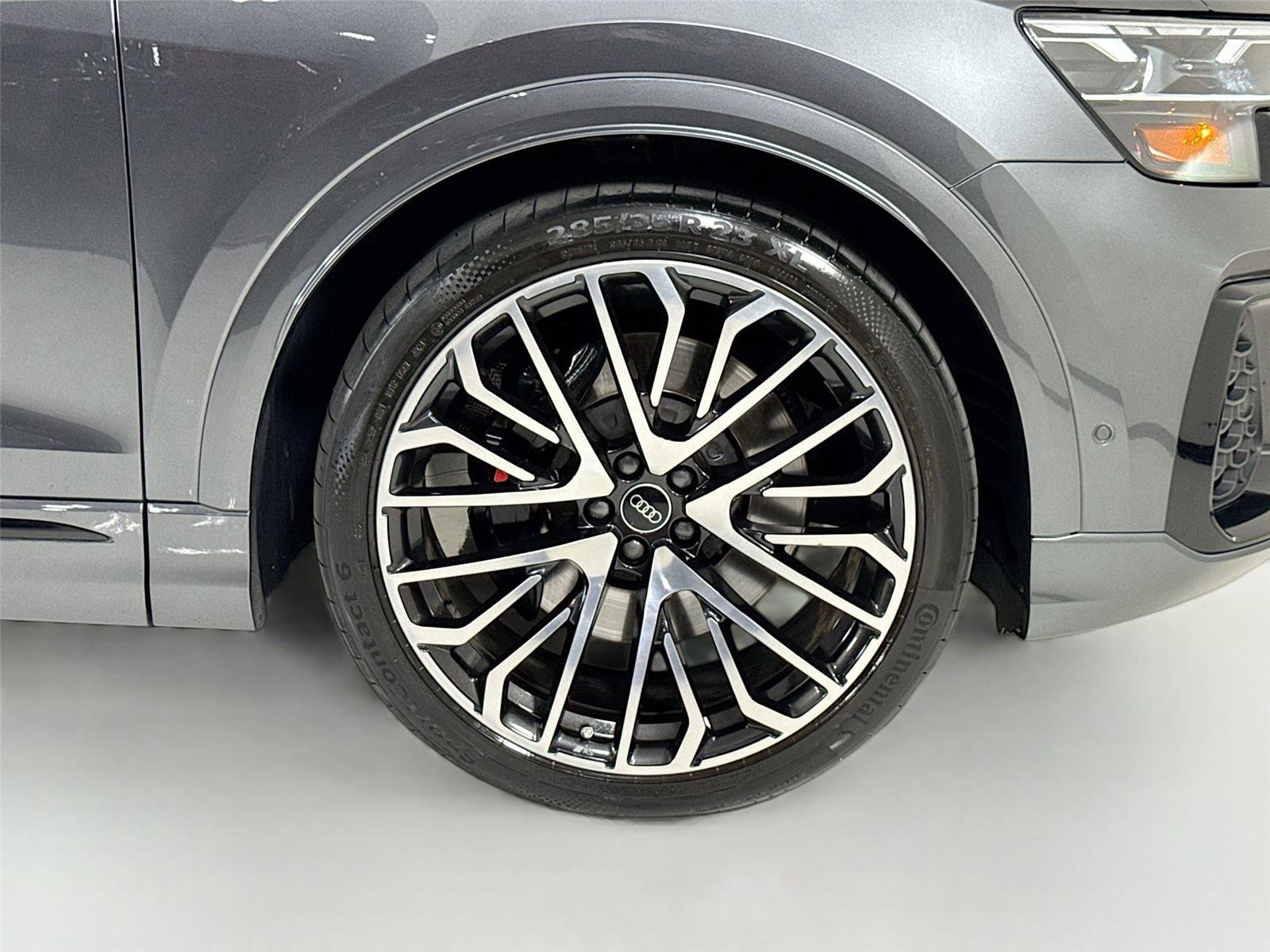 Used 2024 Audi SQ8 Premium Plus w/ 23" Wheel Package image 40