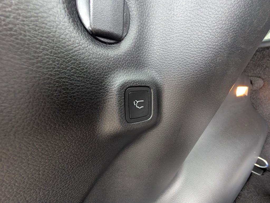 New 2026 Jeep Compass Latitude image 37