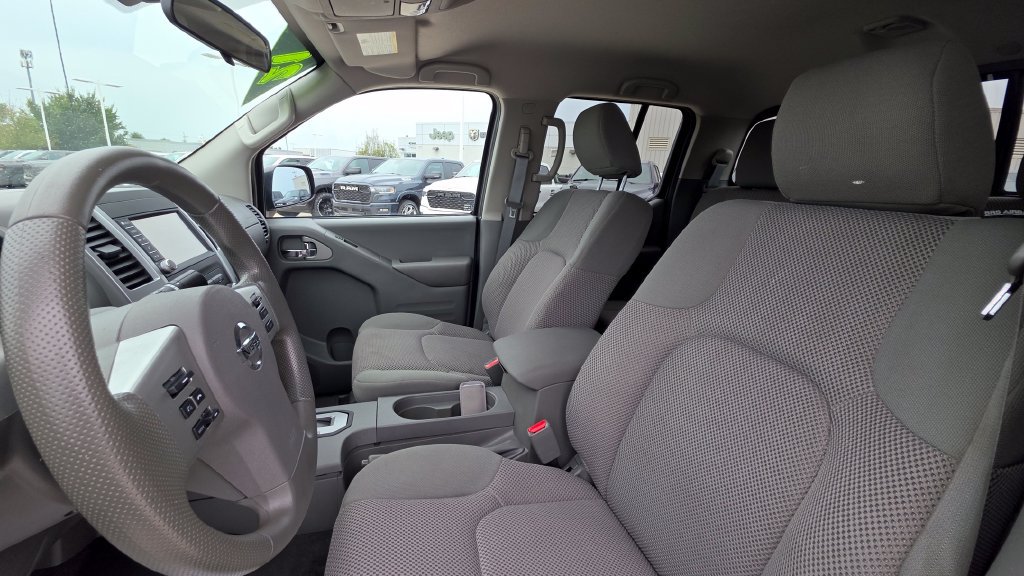 Used 2021 Nissan Frontier SV AWD/4WD image 20