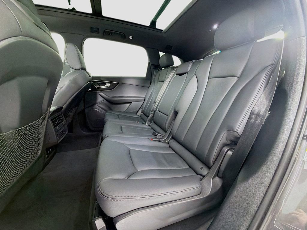 Used 2022 Audi Q7 3.0T Premium w/ Convenience Package image 25