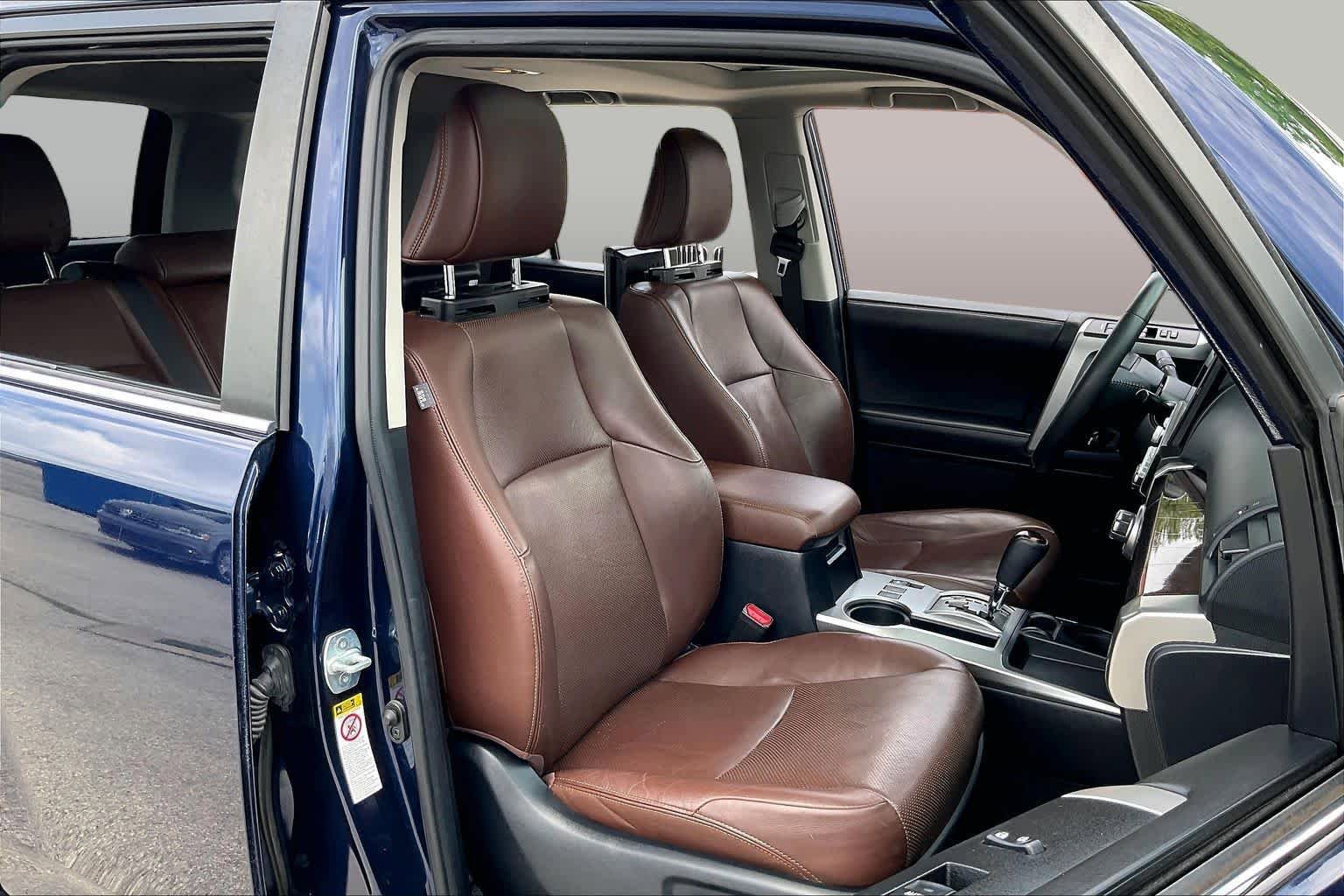 Used 2019 Toyota 4Runner Limited RWD image 9