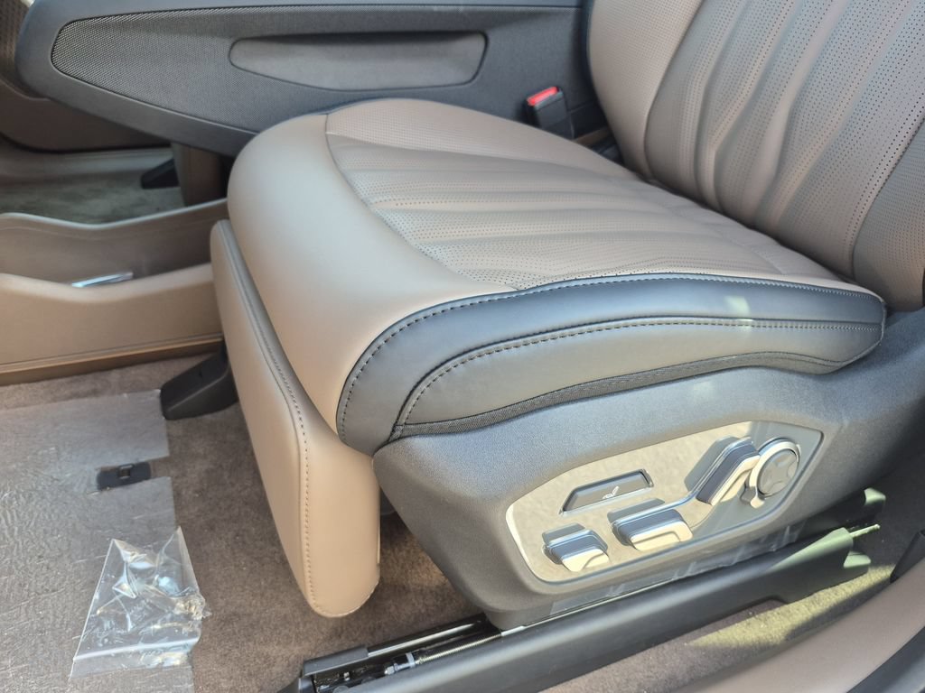 New 2026 Kia EV9 GT-Line AWD/4WD image 11