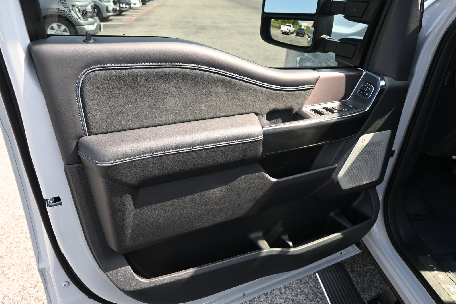 New 2026 Ford F350 Platinum AWD/4WD image 16