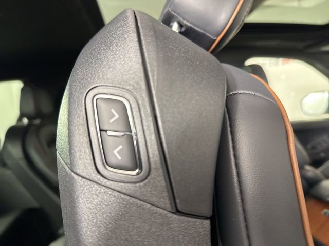 New 2025 Lincoln Navigator Black Label image 29