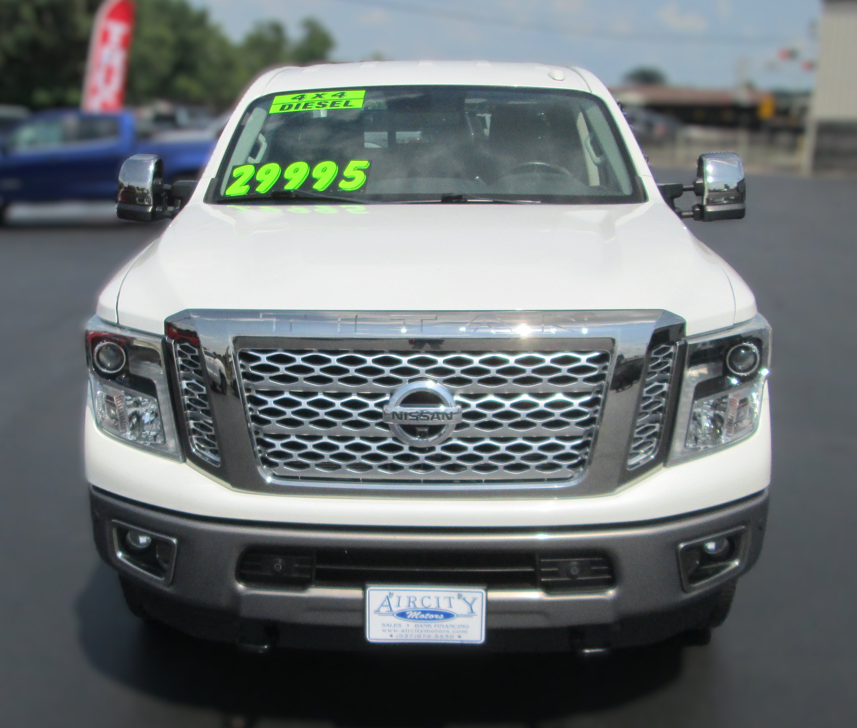 Used 2019 Nissan Titan Platinum Reserve w/ Platinum Utility Package AWD/4WD image 7