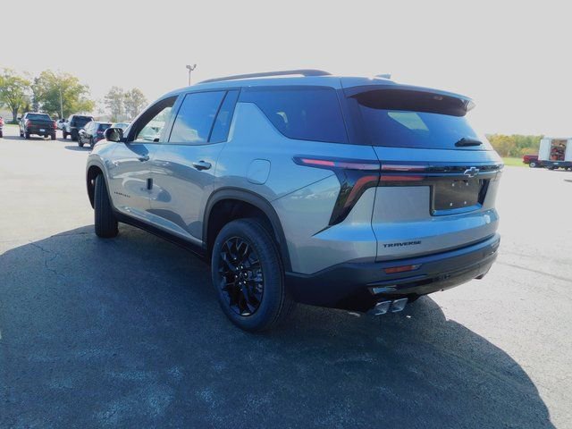 New 2026 Chevrolet Traverse LT w/ Midnight/Sport Edition image 9