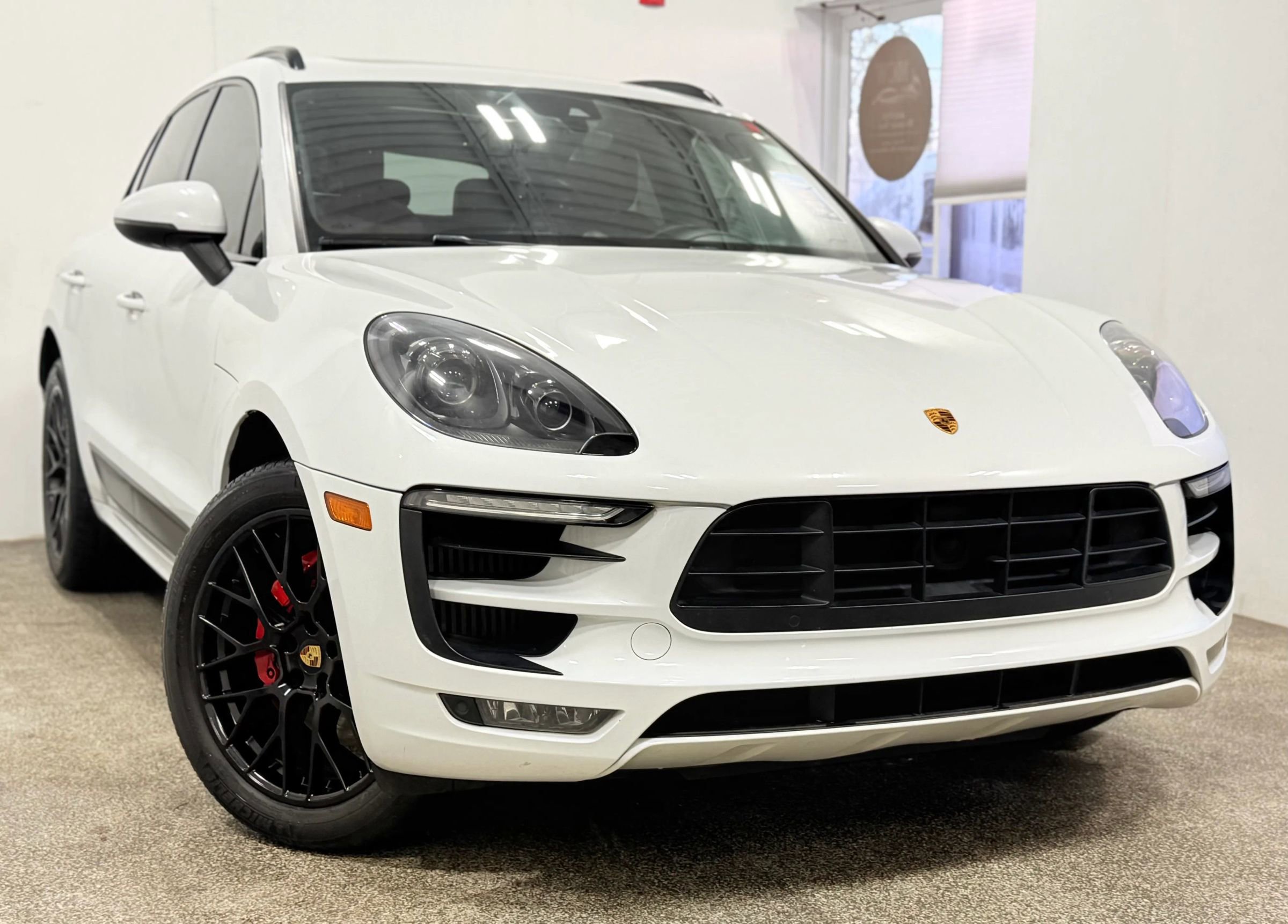 Used 2018 Porsche Macan GTS image 3