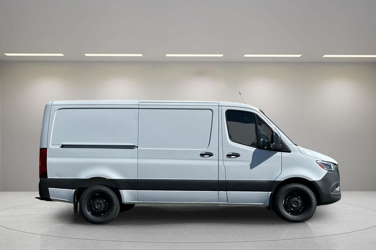 New 2024 Mercedes-Benz Sprinter 2500 image 5