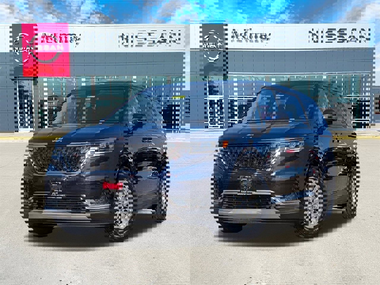 Used 2024 Kia Carnival LX