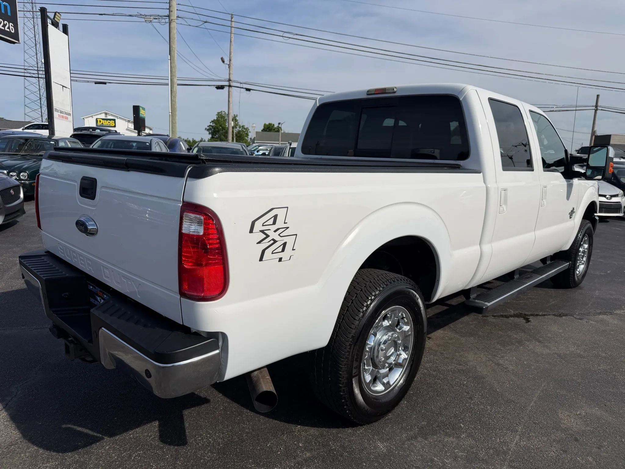 Used 2016 Ford F250 Lariat w/ Lariat Ultimate Package AWD/4WD image 3