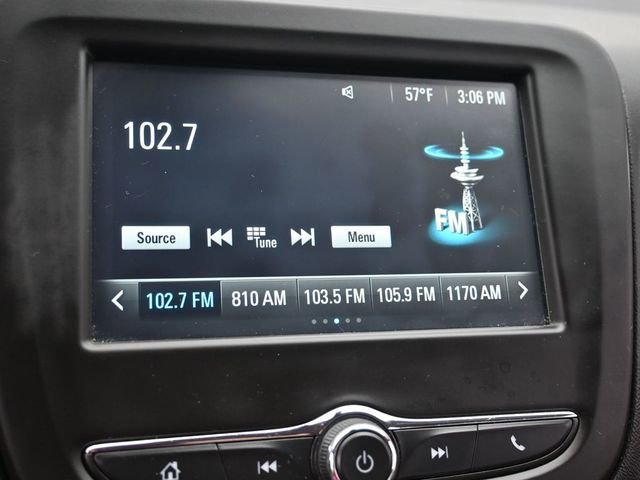 Used 2018 Chevrolet Equinox LS image 19