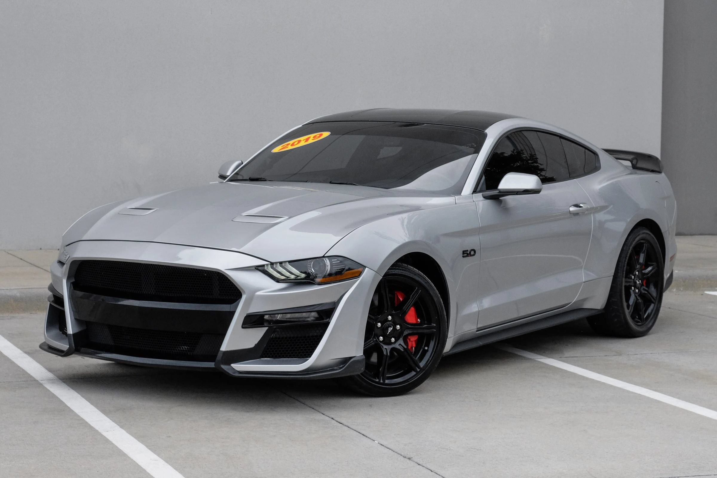 Used 2019 Ford Mustang GT Premium w/ Carbon Sport Interior Package RWD image 6