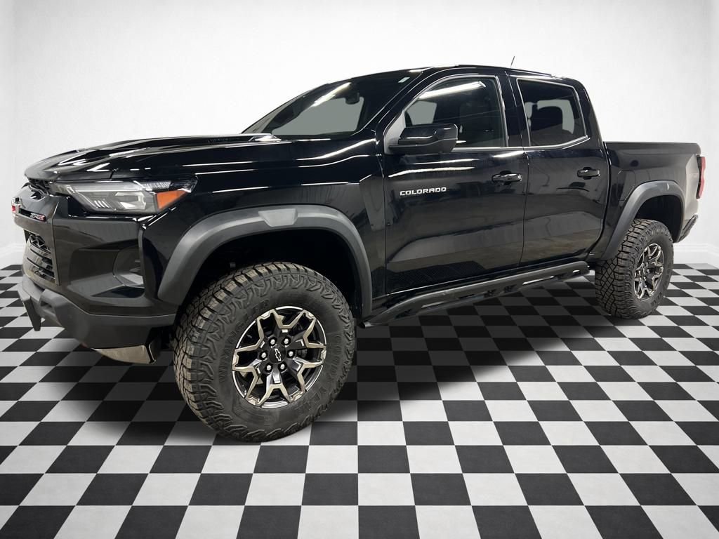 Certified 2025 Chevrolet Colorado ZR2 w/ Technology Package image 5