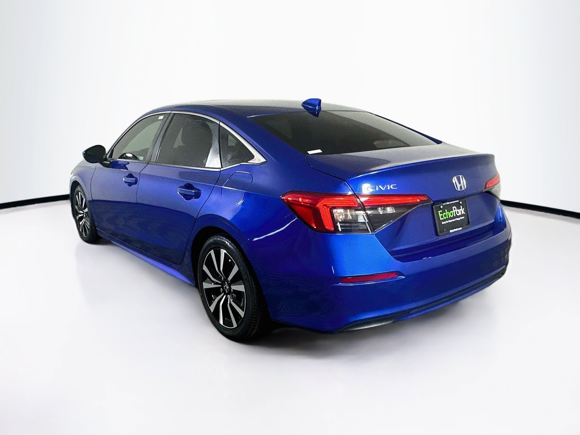 Used 2022 Honda Civic EX image 5