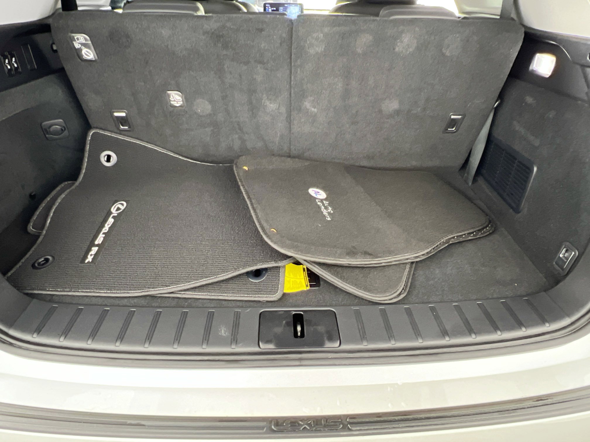Used 2022 Lexus RX 450hL AWD w/ Premium Package image 25