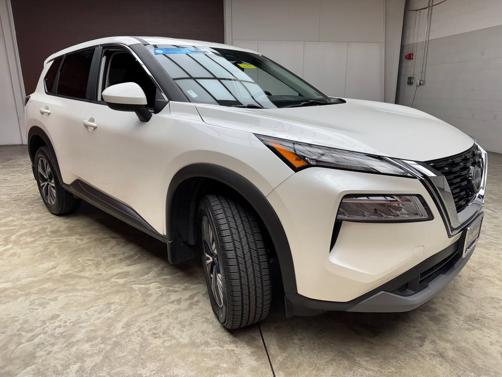 Used 2023 Nissan Rogue SV AWD/4WD image 7