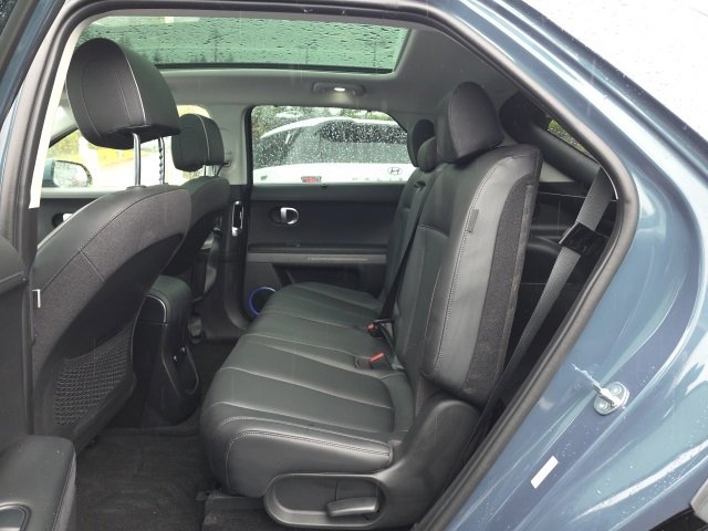 Used 2024 Hyundai Ioniq 5 Limited image 24