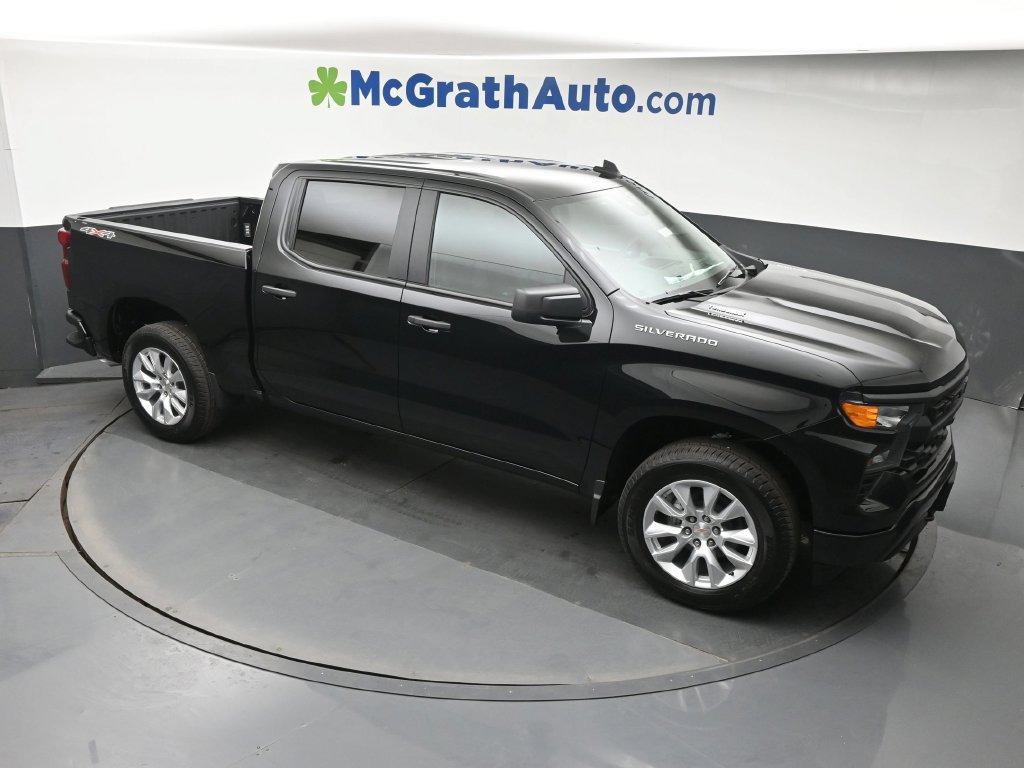 New 2026 Chevrolet Silverado 1500 Custom AWD/4WD image 3
