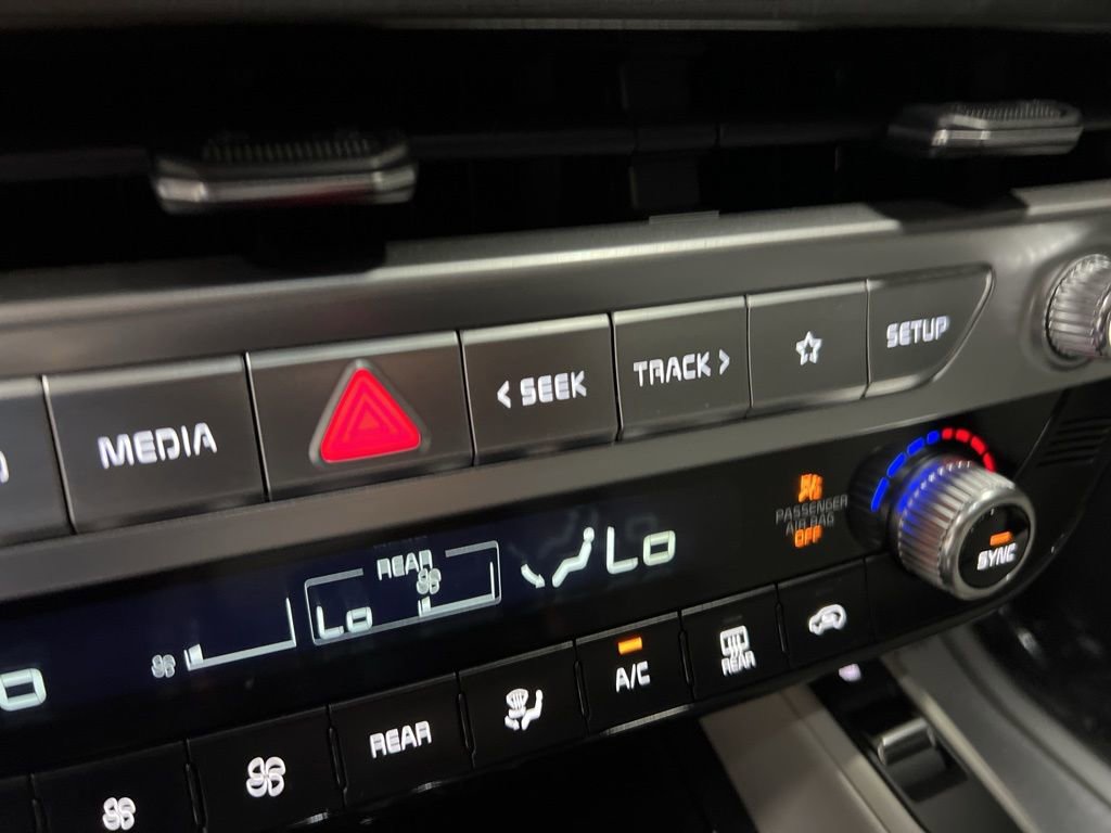 Used 2023 Kia Telluride S w/ S Sunroof Package image 38