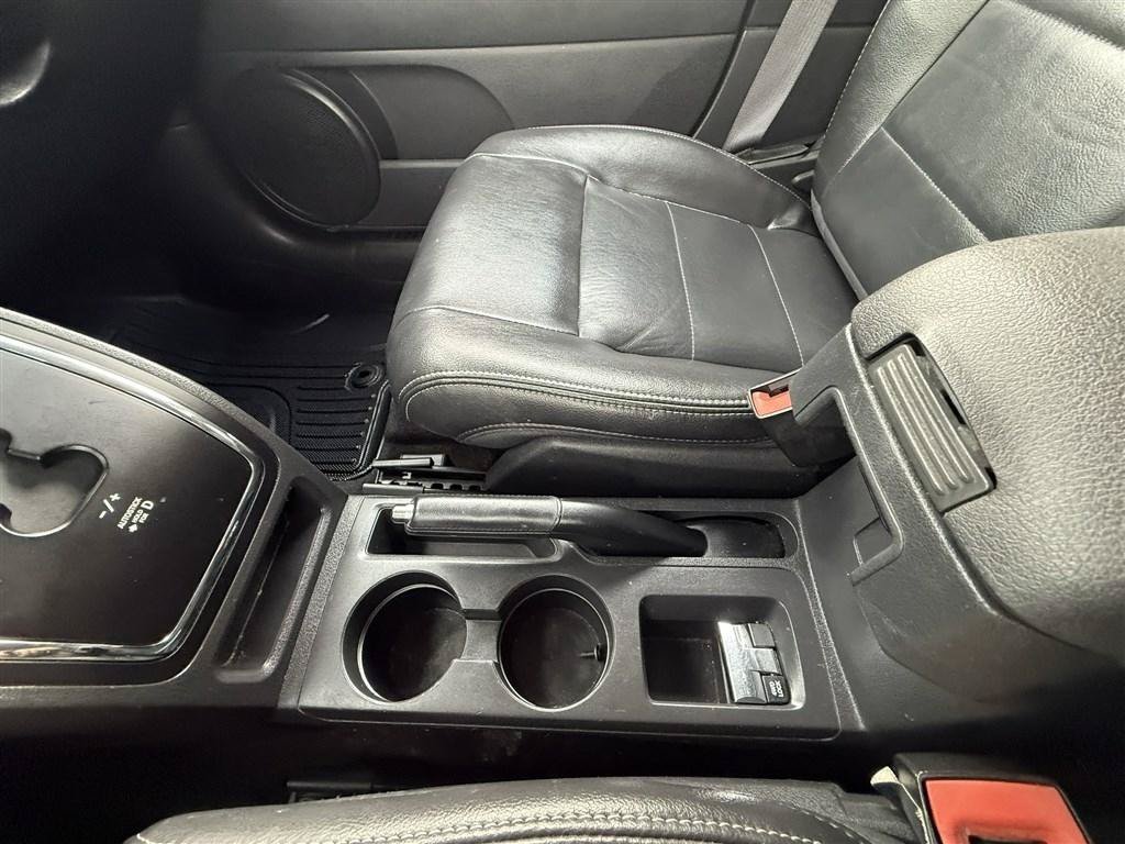 Used 2014 Jeep Patriot Limited w/ Sun/Sound Group AWD/4WD image 21