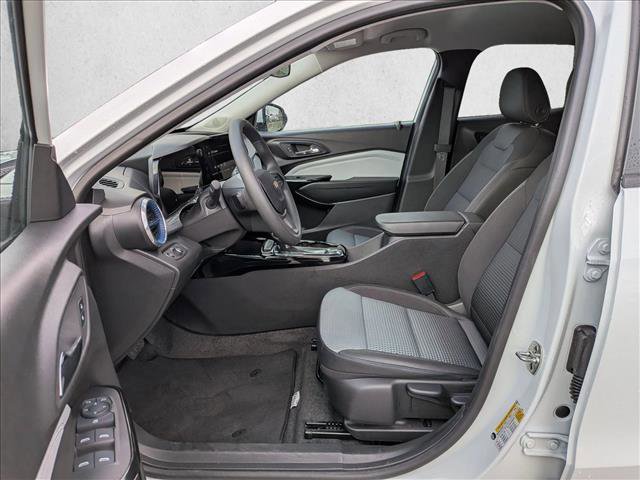 Used 2026 Chevrolet Trax LT image 17