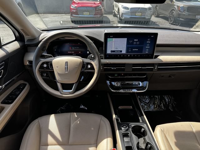 Certified 2023 Lincoln Corsair AWD w/ Equipment Group 101A image 13