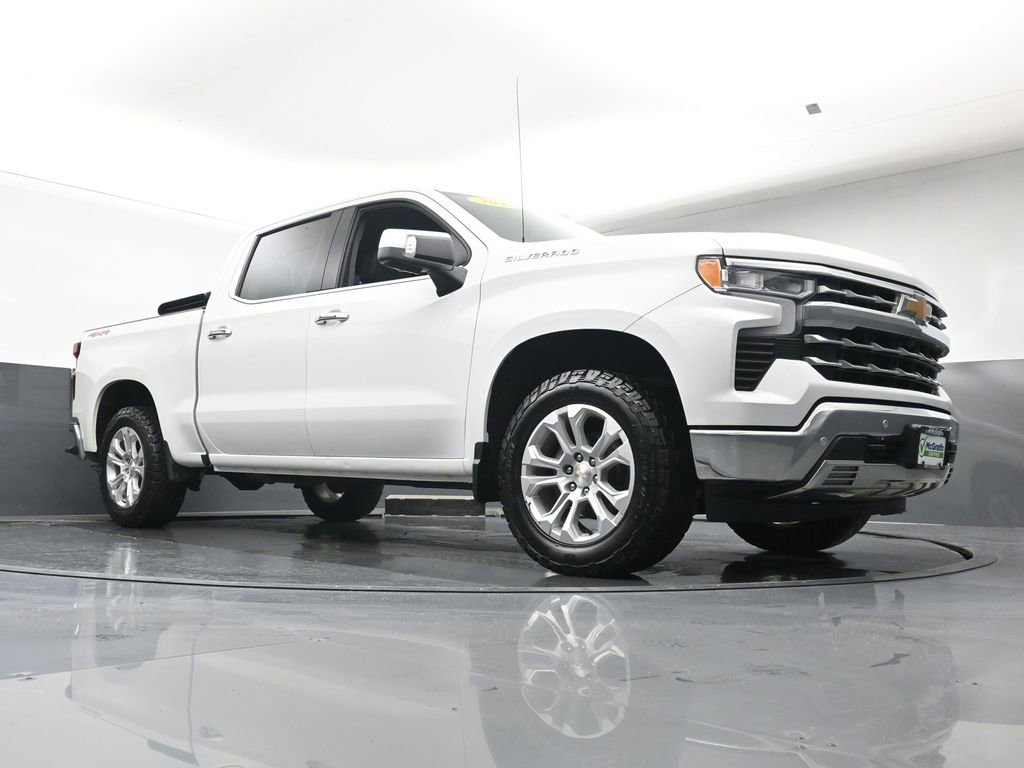 Used 2023 Chevrolet Silverado 1500 LTZ AWD/4WD image 21