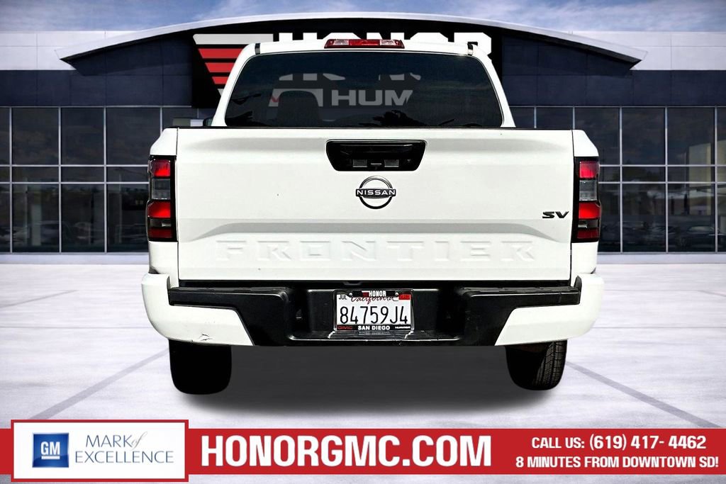 Used 2022 Nissan Frontier SV RWD image 5